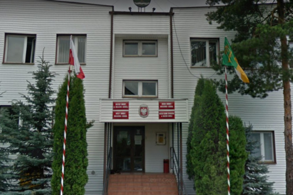 Urząd gminy w Małkini Górnej (źródło: Google Maps)