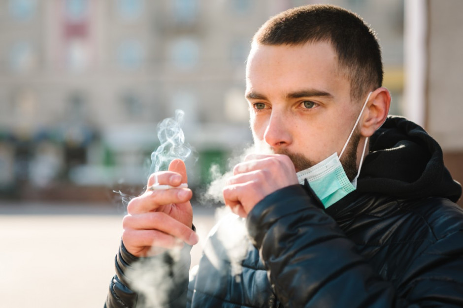 Tylko co drugi dentysta rozmawia z pacjentem o metodach wyjścia z nałogu nikotynizmu (fot. Shutterstock) Tylko co drugi dentysta rozmawia z pacjentem o metodach wyjścia z nałogu nikotynizmu (fot. Shutterstock)