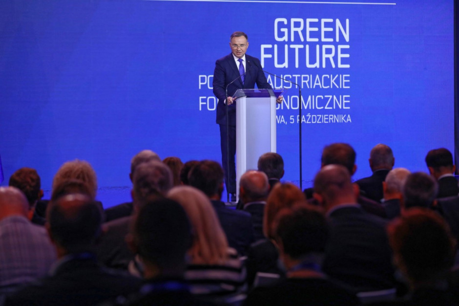 Prezydent Andrzej Duda podczas otwarcia Forum Ekonomicznego Polska-Austria „Green Future”  (fot. PAP/Rafał Guz)