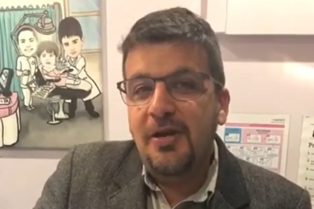 Londyński stomatolog Ghassan Radi (fot. Instagram) Dentysta leczy bezdomnych