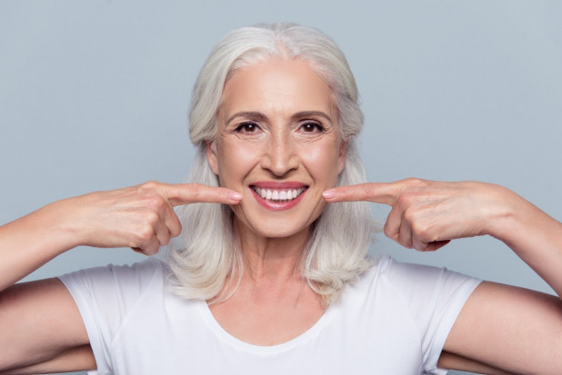 Przeszczep kości coraz powszechniej stosowany w stomatologii (foto Shutterstock) Autologiczny przeszczep kości - mocno osadzony w stomatologii