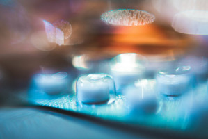 Niebezpieczny wzrost stosowania antybiotyków w 2020 r. przepisywanych przez stomatologów (fot. Unsplash) Dentyści w pandemii częściej zapisują antybiotyki
