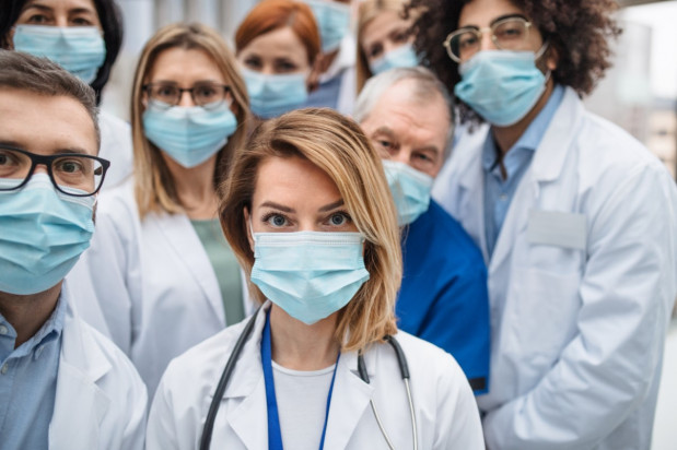 Zniesienie stażu podyplomowego to błędna decyzja (fot. Shutterstock) WIL: nie, dla zniesienia stażu podyplomowego medyków