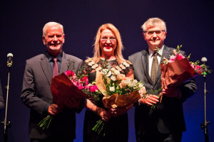 Prof. Marek Ziętek, prof. Marzena Dominiak, prof. Piotr Flejszar (fot. PTS) Każdemu takiego 70-lecia