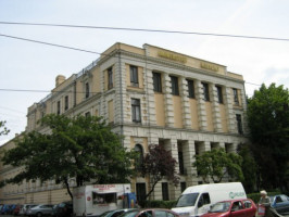 UM w Łodzi: praca dla asystenta w Klinice Chirurgii Szczękowo-Twarzowej (źródło: Google Maps) UM w Łodzi: poszukiwany asystent w Klinice Chirurgii Szczękowo-Twarzowej