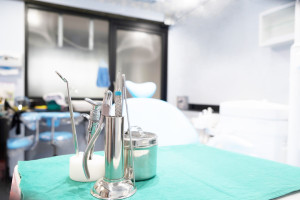 Dentyści rezygnują z kontraktów z NFZ, bo boją się pandemii?