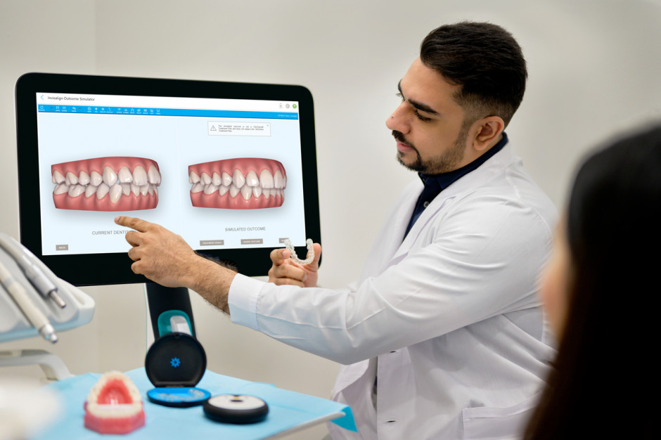 Webinar: Osiąganie przewidywalnych, opartych na technologii cyfrowej wyników w stomatologii odtwórczej Fot. Align Technology Webinar: Osiąganie przewidywalnych, opartych na technologii cyfrowej wyników w stomatologii odtwórczej Fot. Align Technology