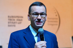 Rząd reaguje na rekordy zakażeń
