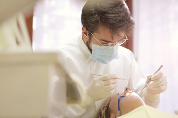 Mazowiecki OW NFZ o planach kontraktowania w stomatologii