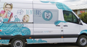 Dentobus ostatnią i ... pierwszą deską ratunku