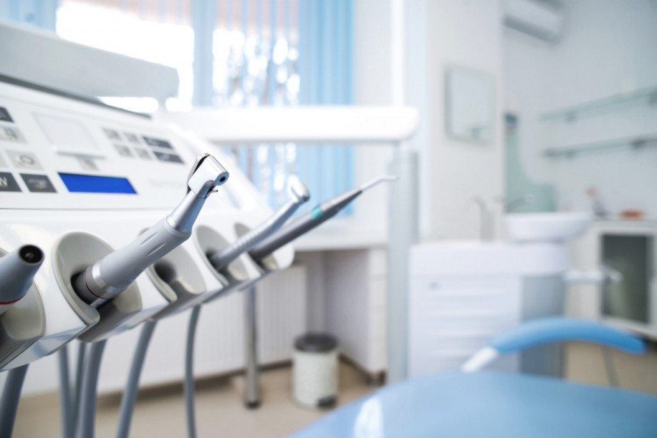 Jak pomagać stomatologicznie Ukraińcom Fot. AdobeStock Jak pomagać stomatologicznie Ukraińcom Fot. AdobeStock