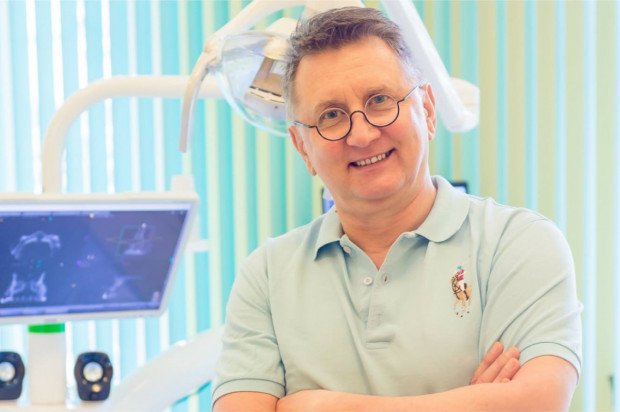 Bydgoski dentysta koordynuje pomoc dla Ukraińców