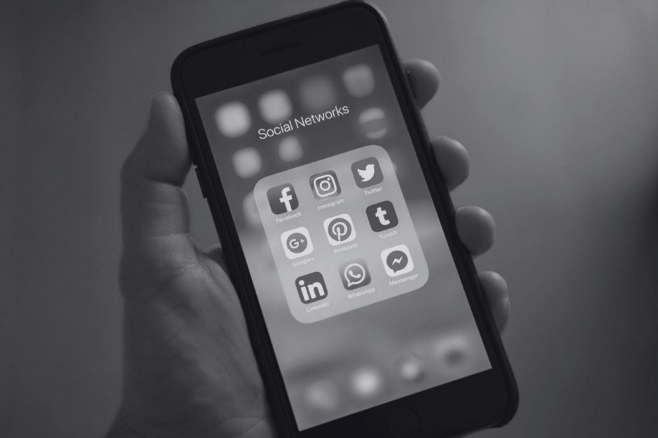 Facebook gabinetu stomatologicznego - nieodzowny Fot. Pexels Facebook gabinetu stomatologicznego - nieodzowny Fot. Pexels