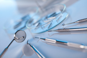 Plomby amalgamatowe znikną ze stomatologii Fot. AdobeStock Kiedy wycofanie plomb amalgamatowych? Jest termin.