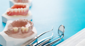 Projekt ustawy o niektórych zawodach medycznych bez „specjalisty do spraw techniki dentystycznej”