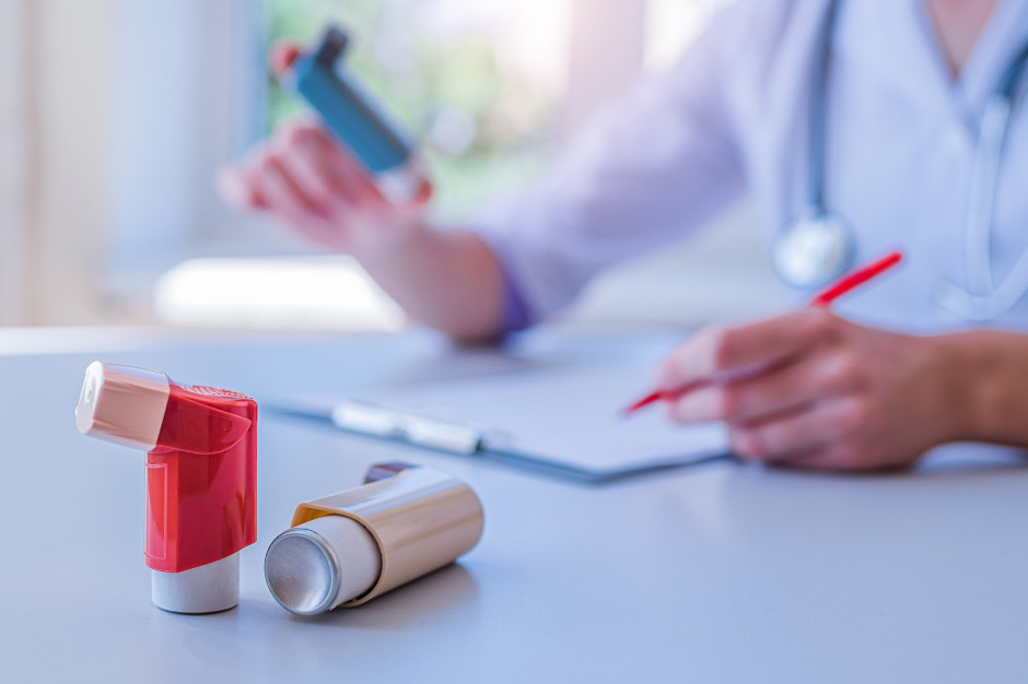Wpływ leków na astmę na zdrowie jamy ustnej Fot. AdobeStock