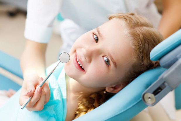 Łódź: dentysta na NFZ, tam dzieci przyjmowane są bez kolejki - lista
