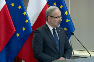 Adam Niedzielski: e-rejestracja zwiększy dostępność do świadczeń zdrowotnych Rusza e-rejestracja do specjalisty i na badania. Pilotaż w dwóch regionach