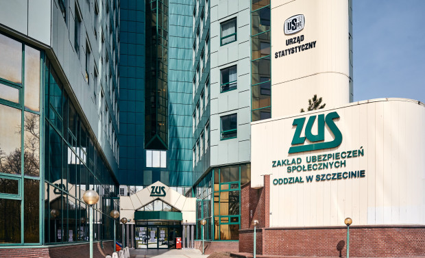 Składki ZUS należą się z tytułu bycia udziałowcem w sp. z o.o. Fot. AdobeStock Lekarka musi zapłacić zaległe składki na ZUS. Jest wyrok sądu