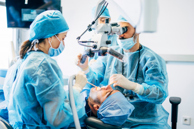 Leczenie stomatologiczne pod narkozą Fot. AdobeStock Narkoza u dentysty. W jakich przypadkach niezbędna