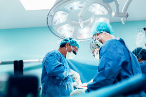 Chirurg skazany za nieudane próby użycia komórek macierzystych. Tylko jeden z dziewięciu pacjentów przeżył