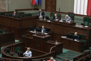 Sejm uchwalił podwyżki wynagrodzeń w ochronie zdrowia. Kogo ucieszą, a kogo nie