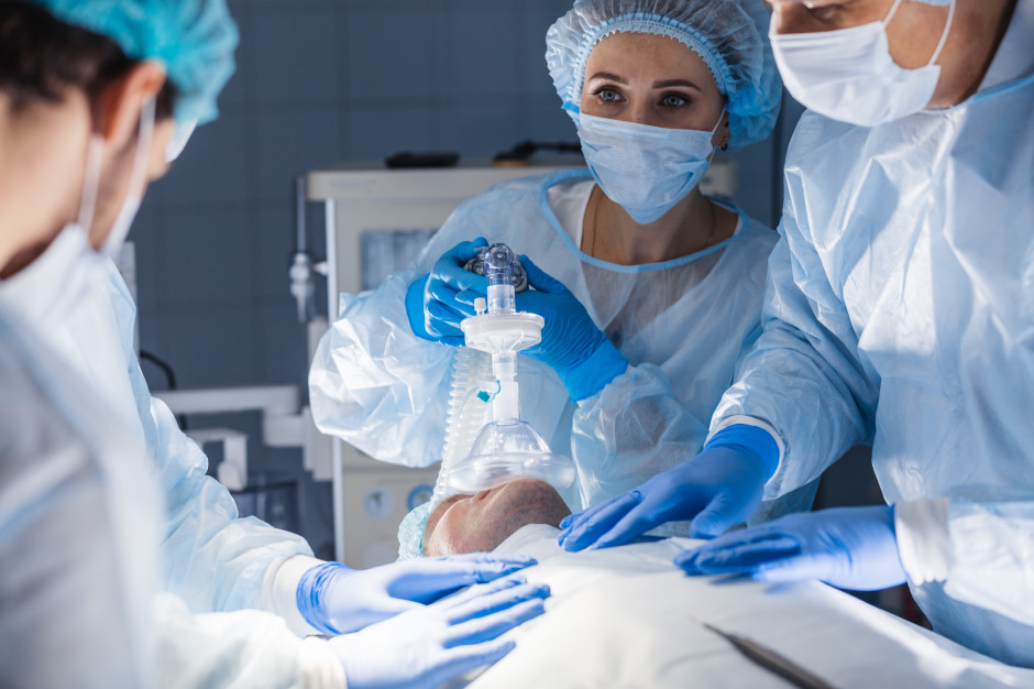 Świadczenia stomatologiczne w znieczuleniu ogólnym Fot. AdobeStock Świadczenia stomatologiczne w znieczuleniu ogólnym Fot. AdobeStock