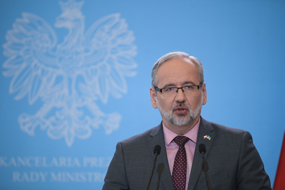 Minister zdrowia Adam Niedzielski ocenia sytuację epidemiczną PAP/Marcin Obara