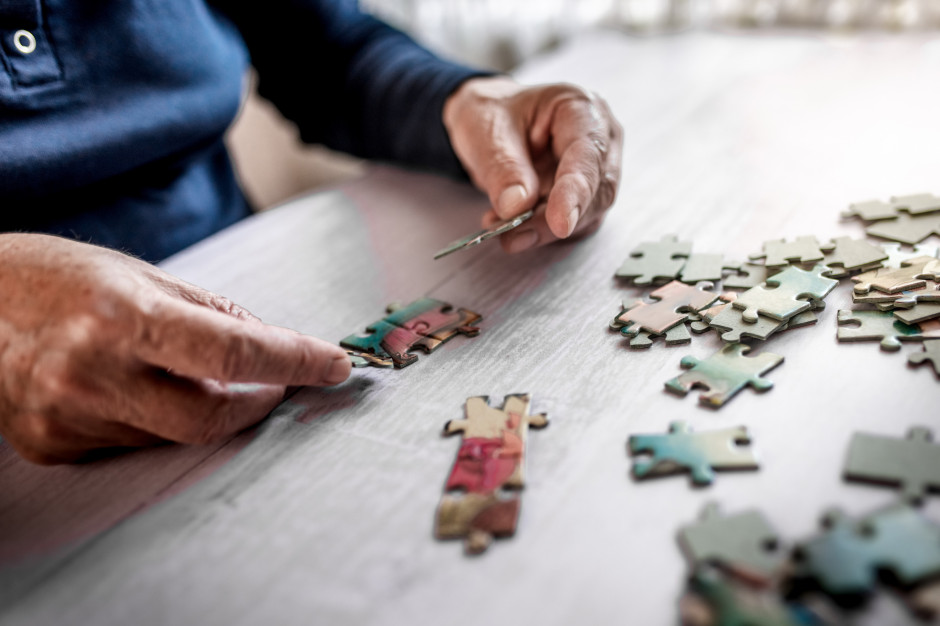 Zdolności poznawcze bardzo się obniżają przy paradontozie Fot. AdobeStock Zdolności poznawcze bardzo się obniżają przy paradontozie Fot. AdobeStock