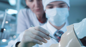 Czy w Polsce kształci się za dużo studentów stomatologii? Zdania podzielone