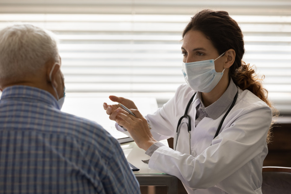 Chorobę przyzębia będzie mógł zdiagnozować lekarz każdej specjalności Fot. Shutterstock