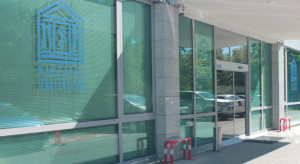 Lekarz wyłoży na korporację 120 zł miesięcznie