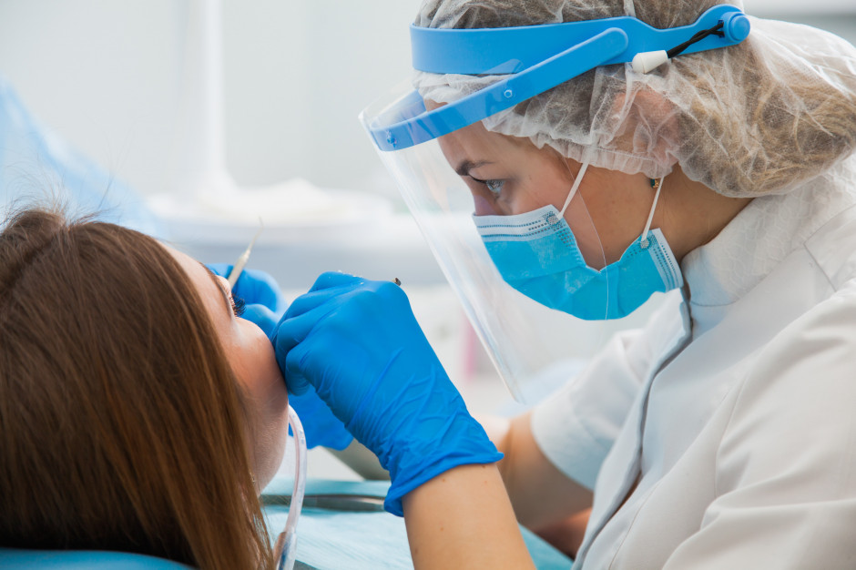 Stres związany w wizytą u dentysty jest przyczyną podwyższonego ciśnienia krwi Fot. Shutterstock Stres związany w wizytą u dentysty jest przyczyną podwyższonego ciśnienia krwi Fot. Shutterstock