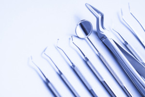Badanie społecznej opinii na temat zabiegów endodontycznych Fot. Shutterstock Leczenie kanałowe. Gorsze niż kolonoskopia. Wyniki sondażu