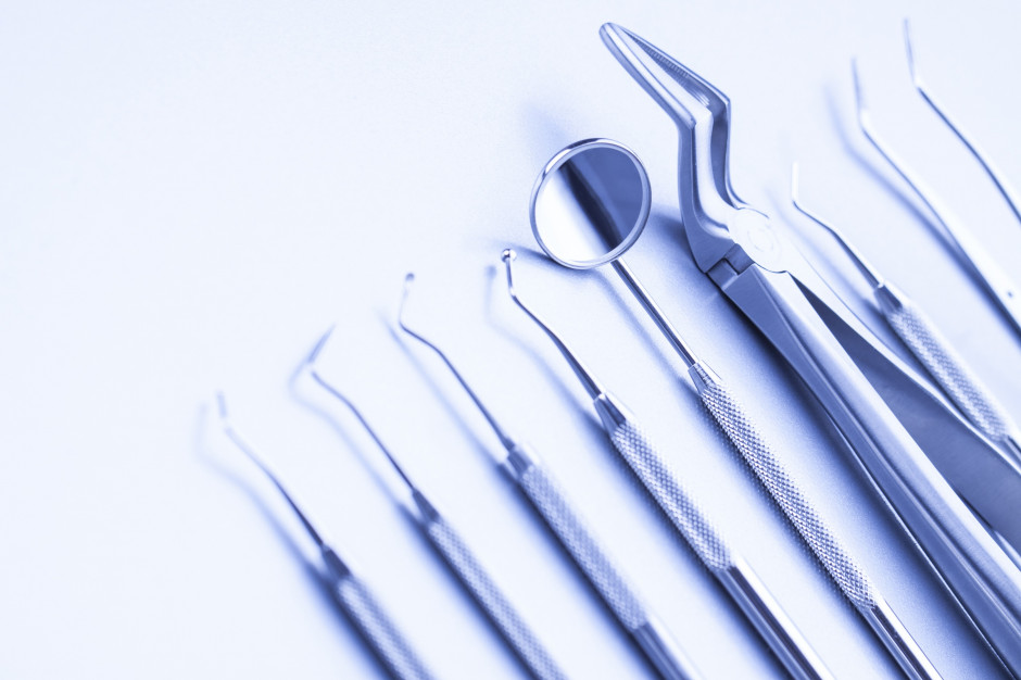 Badanie społecznej opinii na temat zabiegów endodontycznych Fot. Shutterstock