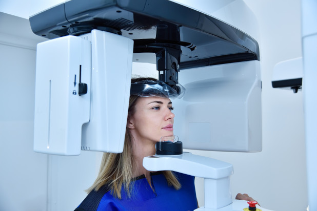 Konkurs stypendialny Stern Weber Polska Fot. AdobeStock Elektroradiologa w stomatologii - konkurs stypendialny Stern Weber Polska