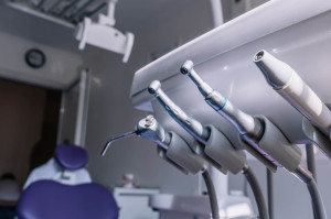 Zakład Karny poszukuje lekarza dentysty. Zgłoszenia do 19 grudnia