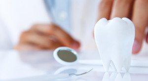 Pięć powodów dla których Polak przychodzi do dentysty