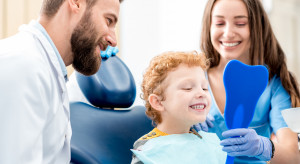 Głos za płatnymi specjalizacjami w ortodoncji