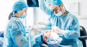 Nowe zasady leczenia stomatologicznego na NFZ. Dentyści mają zastrzeżenia