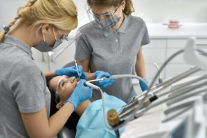 Rejestracja pacjentów stomatologicznych rozpisana na kilka miesięcy