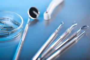 NFZ we Wrocławiu ogłosił dwa konkursy ofert na leczenie stomatologiczne. Zgłoszenia do 20 lutego