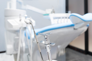 Kto pokieruje Katedrą i Zakładem Periodontologii w UM we Wrocławiu