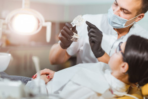 Ortodoncja po angielsku. Leczenie cudzoziemca. Wykład 20 kwietnia