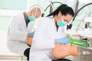 Potrzebny asystent w Klinice Stomatologii Zachowawczej i Endodoncji UM w Poznaniu