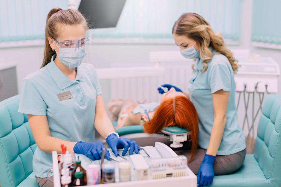 Konkurs na świadczenia stomatologiczne Fot. AdobeStock Konkurs na świadczenia stomatologiczne Fot. AdobeStock