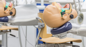 UM we Wrocławiu podaje ostateczną listę przyjętych na stomatologię
