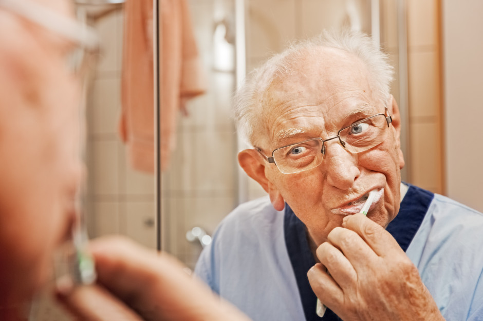 Niewielu pacjentów ma wystarczającą wiedzę na temat chorób przyzębia Fot. Shutterstock