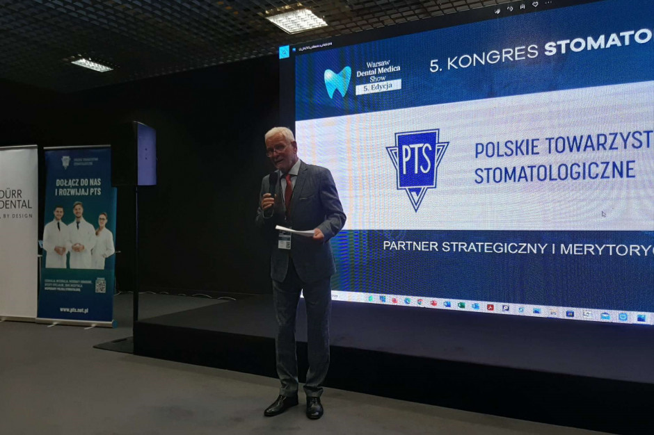 Prof. Marek Ziętek prezydent honorowy PTS podczas V Kongresu Stomatologii Fot. PTWP
