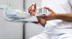 Implanty zębowe z ulgą podatkową. W jakich sytuacjach?